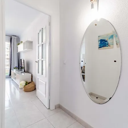 Paseo Maritimo Rey De Espana Apartment